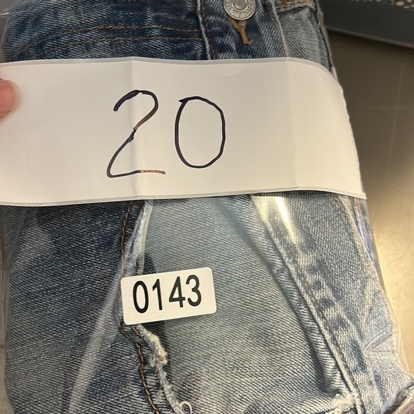 VINTAGE LEVI’S 550 90s Y2K Men’s RELAXED FIT DENIM JEANS RED TAB SIZE 34X32 - Picture 12 of 12